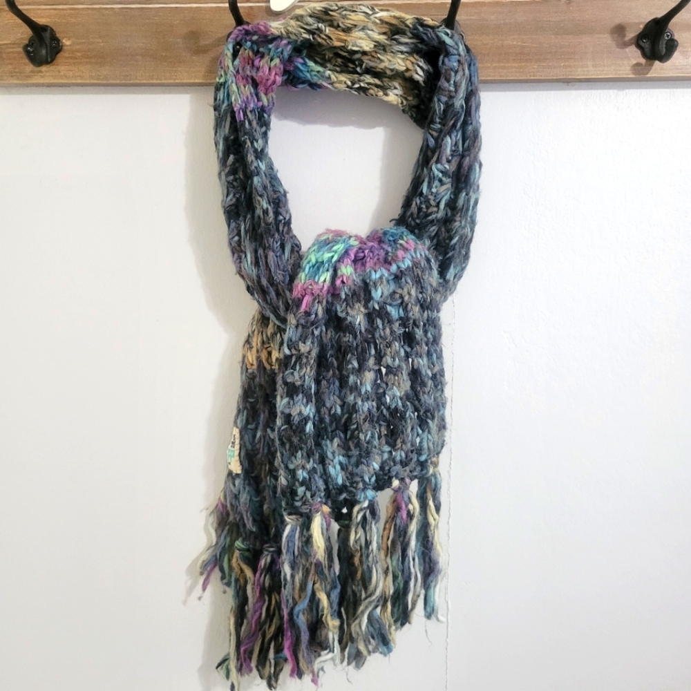 Free People chunky knit scarf